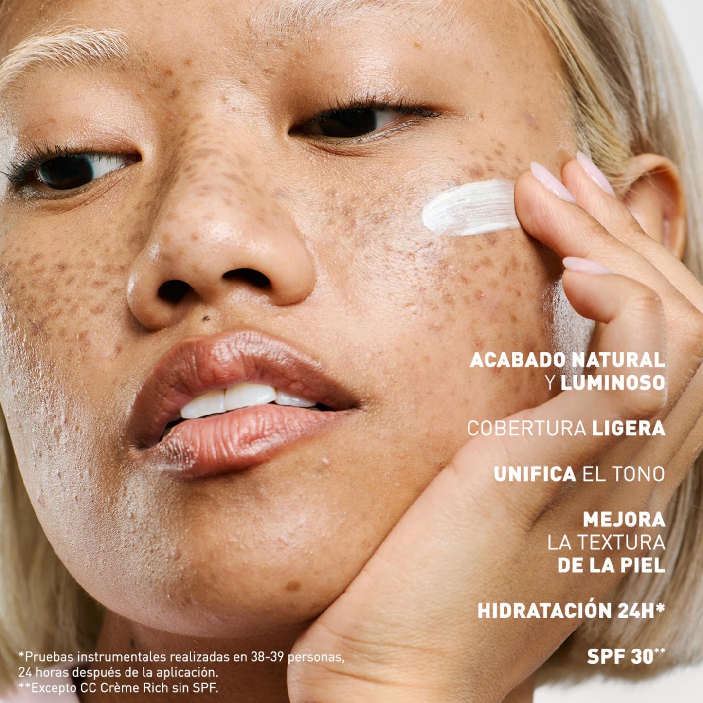 Erborian - CC Crème con Centella Asiática - Crema Facial Iluminadora de Alta Definición y Maquillaje - Protección Solar SPF 30 - Cosmética Coreana - Doré 15ml